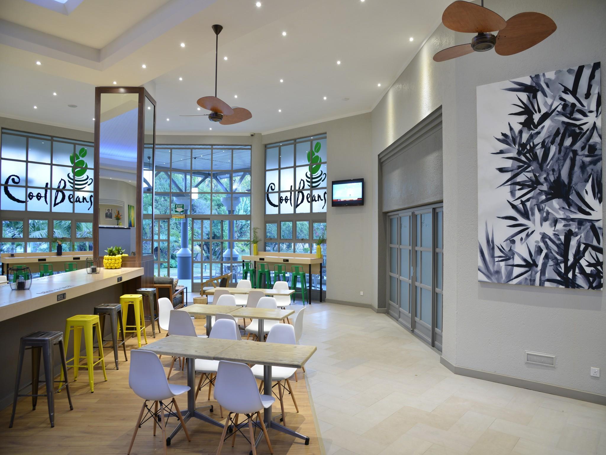 Cresta Lodge Χαράρε Εξωτερικό φωτογραφία